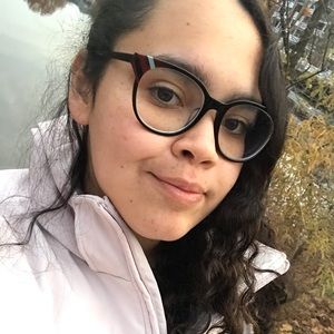 Meet your Posher, Aida